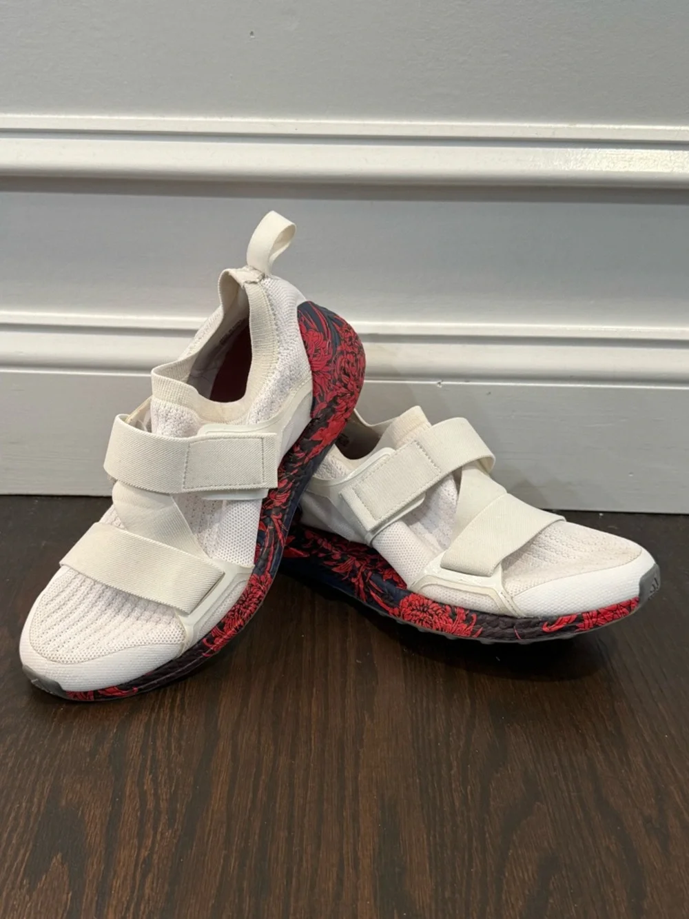 Adidas by Stella McCartney Ultraboost in Floral Print - Picture 2 of 9